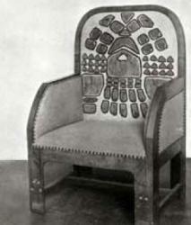 Ил. 23–25. Талашкинские мастерские. Скатерть, стол и кресло, выполненные по эскизам Н. К. Рериха. Воспроизведены в монографии «Талашкино»